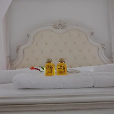 Lucky Angel Bed and Breakfast 3*