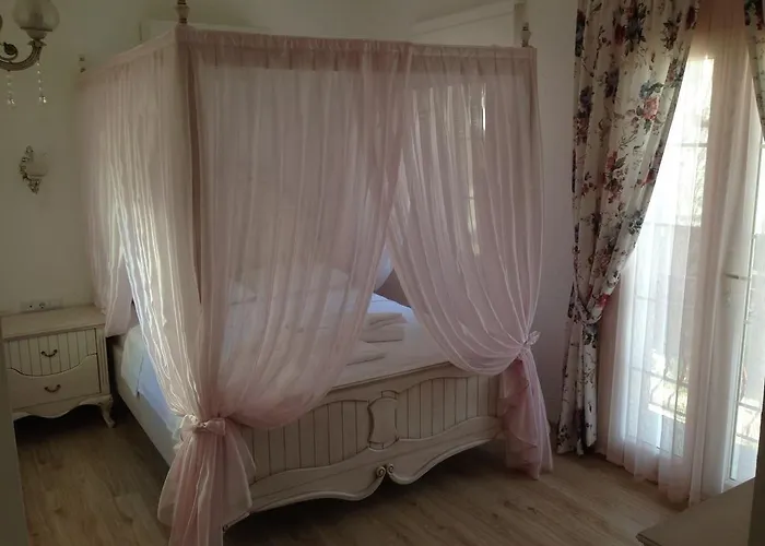 Bed & Breakfast Lucky Angel Çeşme