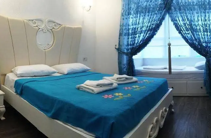 Lucky Angel Bed & Breakfast Çeşme